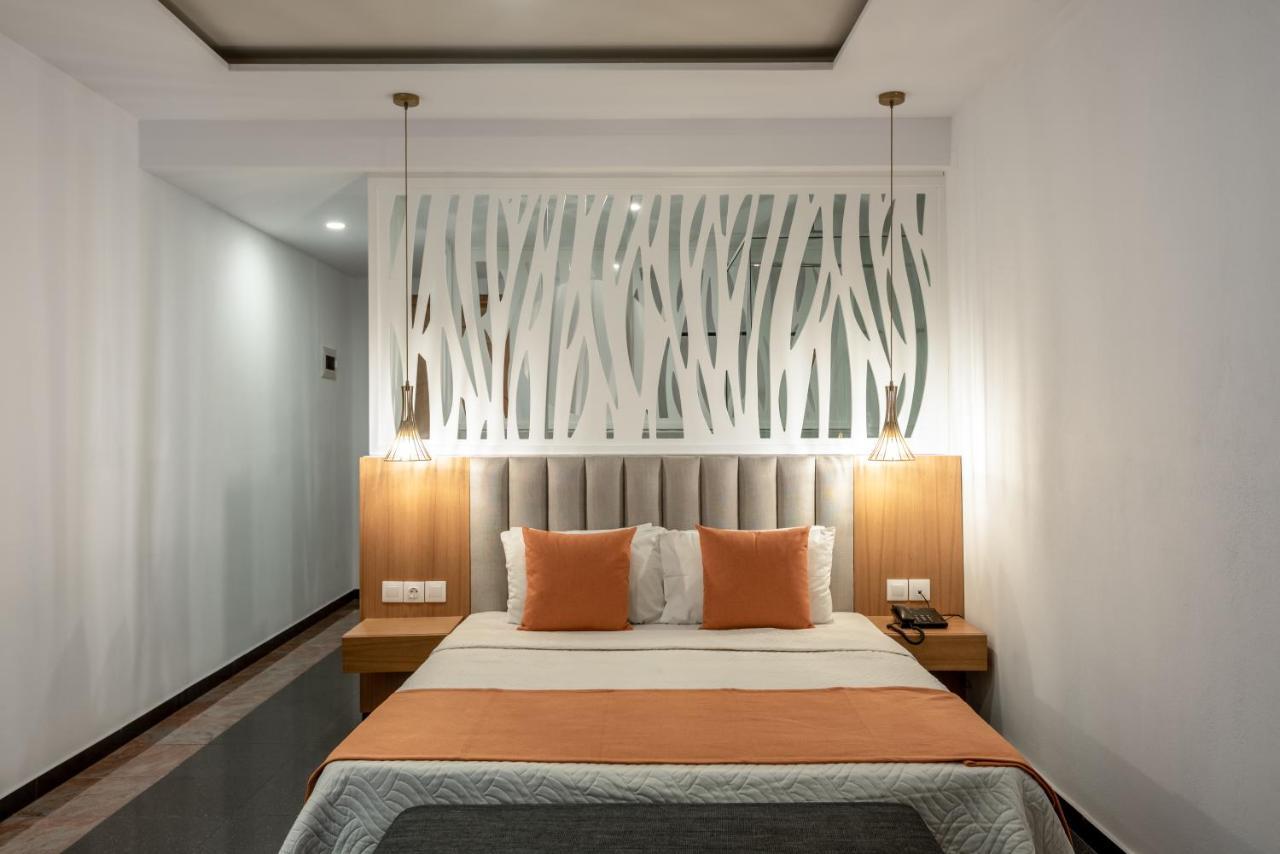 Mediterraneo Hotel Khersónisos Eksteriør bilde