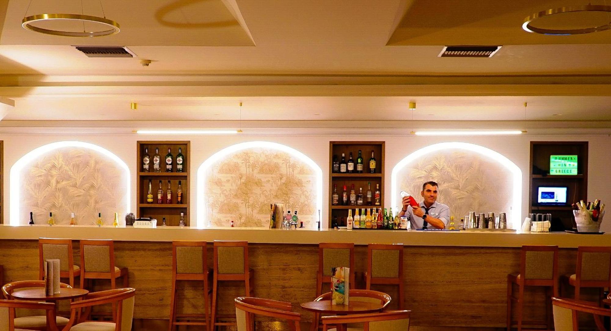 Mediterraneo Hotel Khersónisos Eksteriør bilde